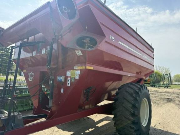J&M 875-18 Grain Cart