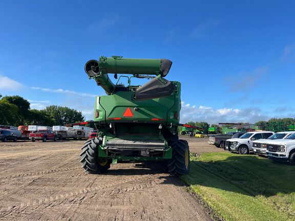 2023 John Deere X9 1100 Combine