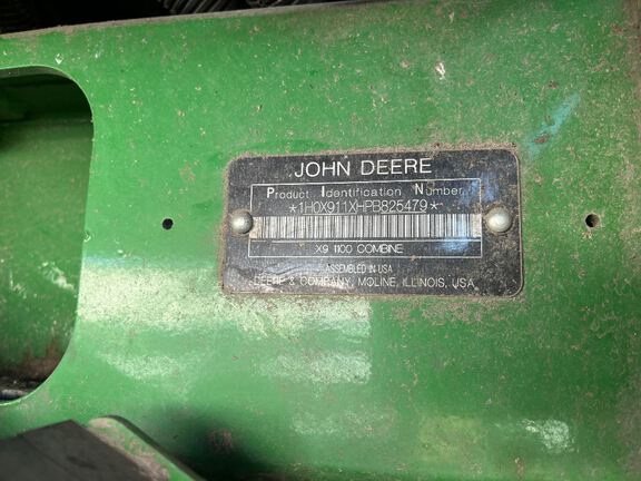 2023 John Deere X9 1100 Combine
