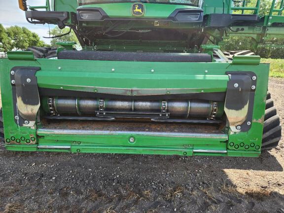 2023 John Deere X9 1100 Combine