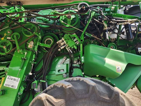 2023 John Deere X9 1100 Combine