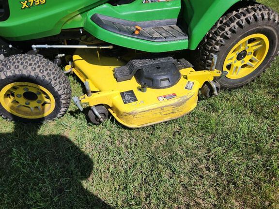 2019 John Deere X739 Garden Tractor