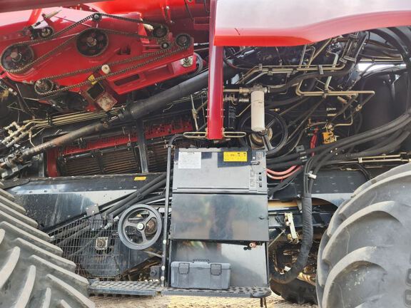 2013 Case 9230 Combine