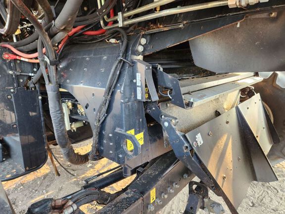 2013 Case 9230 Combine
