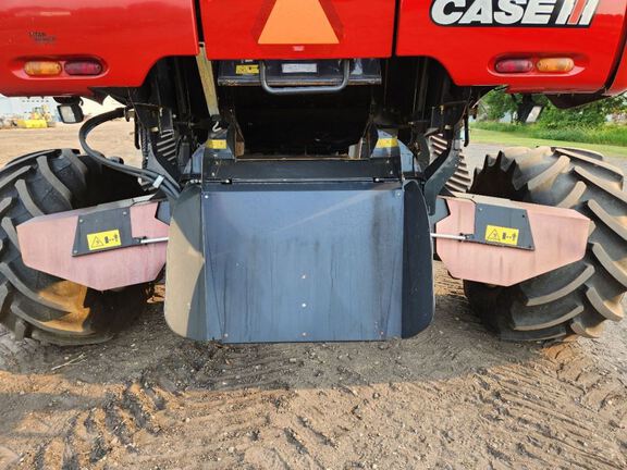 2013 Case 9230 Combine