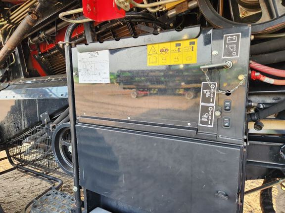 2013 Case 9230 Combine