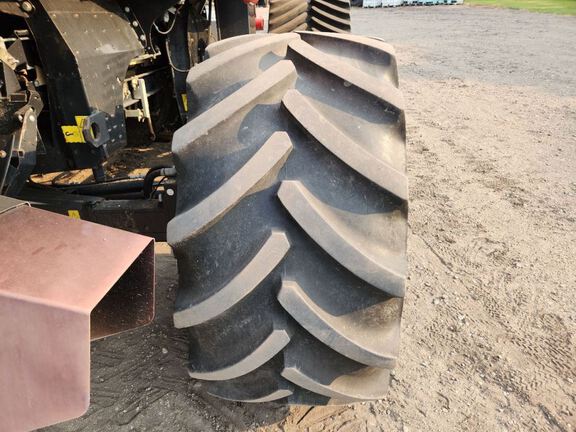 2013 Case 9230 Combine