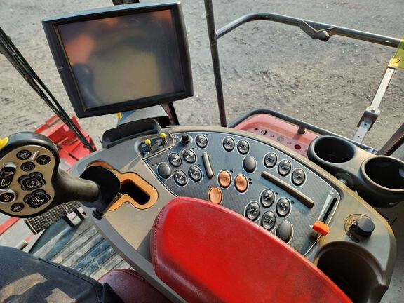 2013 Case 9230 Combine