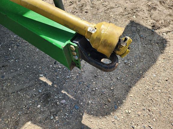 2012 E-Z Trail 710 Grain Cart