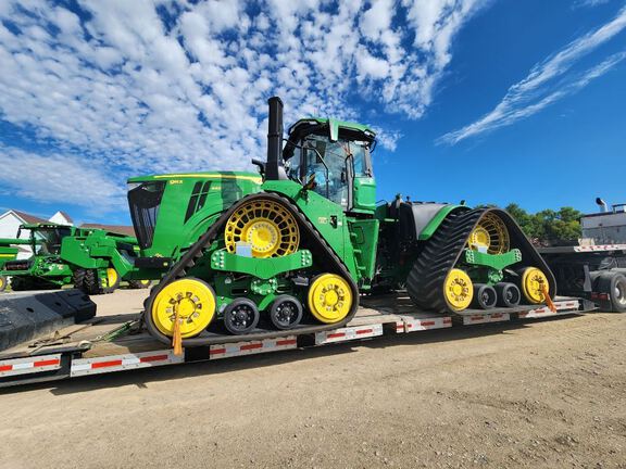 2025 John Deere 9RX 640 Tractor Rubber Track