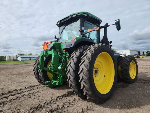 2025 John Deere 8R 310 Tractor