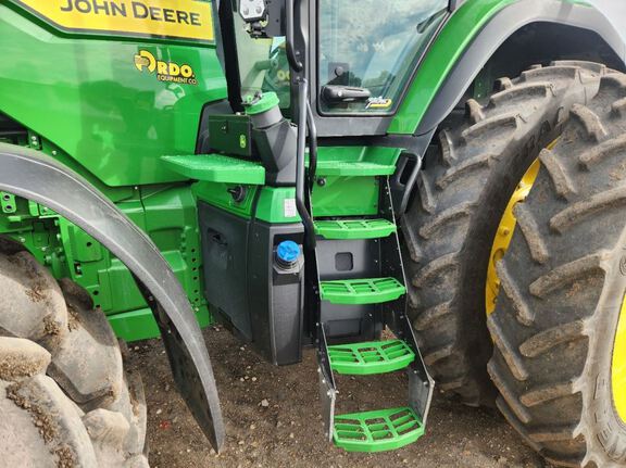 2025 John Deere 8R 310 Tractor