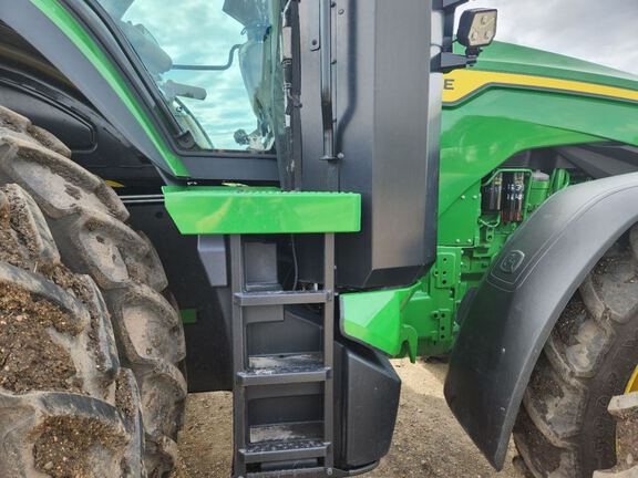 2025 John Deere 8R 310 Tractor