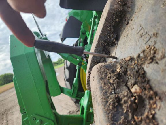 2025 John Deere 8R 310 Tractor