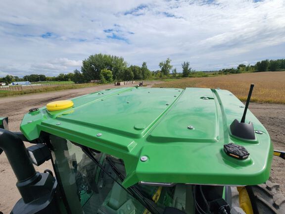 2025 John Deere 8R 310 Tractor