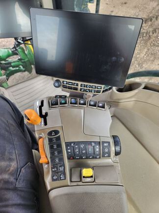 2025 John Deere 8R 310 Tractor