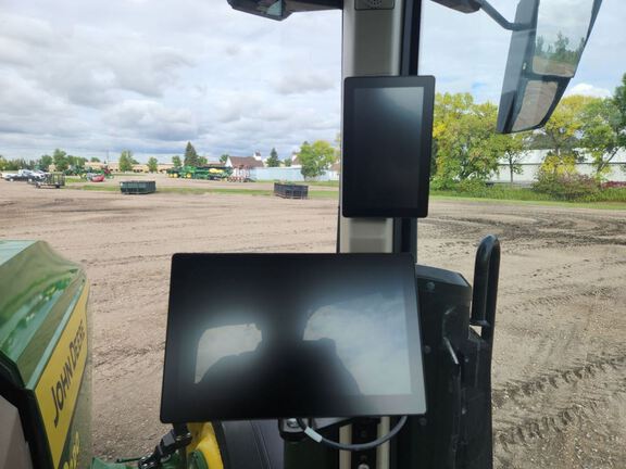 2025 John Deere 8R 310 Tractor