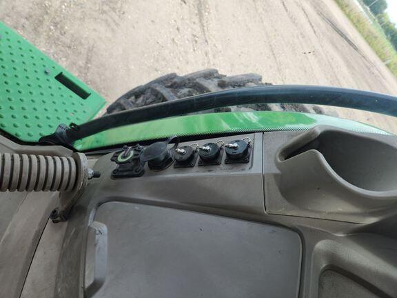 2025 John Deere 8R 310 Tractor