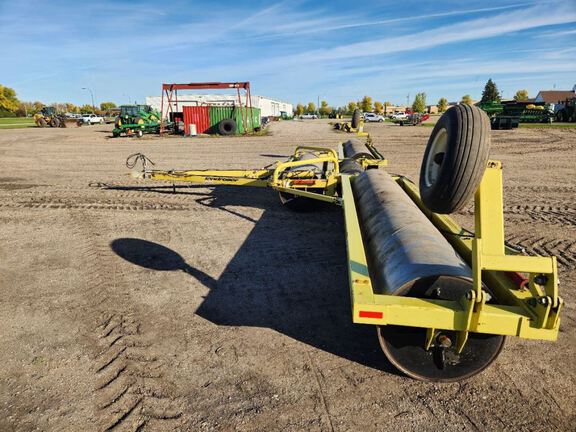 Degelman LR7645 Roller