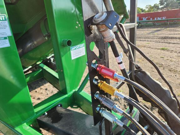 2025 Brent V1100 Grain Cart