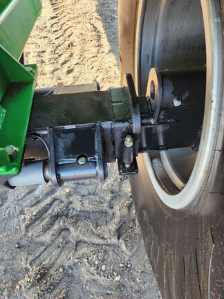 2025 Brent V1100 Grain Cart