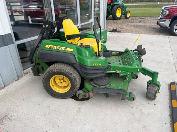 2012 John Deere Z930A Mower/Zero Turn