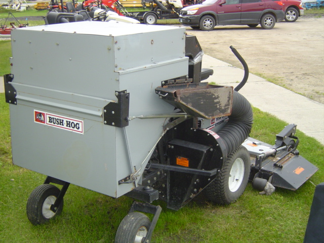 1998 Bush Hog ZT2200 Mower/Zero Turn | IRON Search