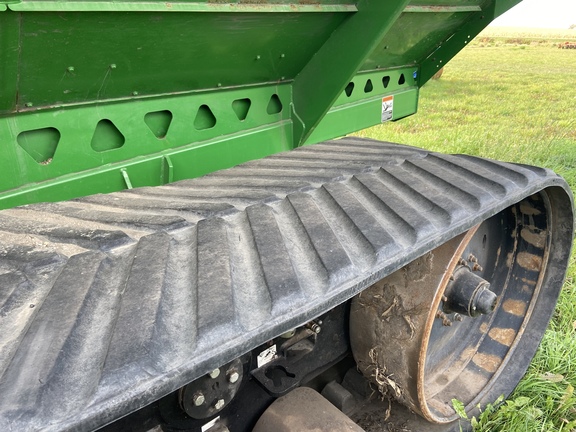 2013 Brent 1196 Grain Cart