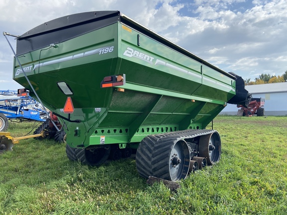 2013 Brent 1196 Grain Cart