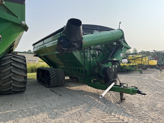 2013 Brent 1196 Grain Cart