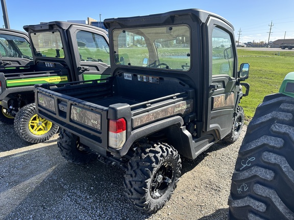 2021 John Deere XUV 835R ATV