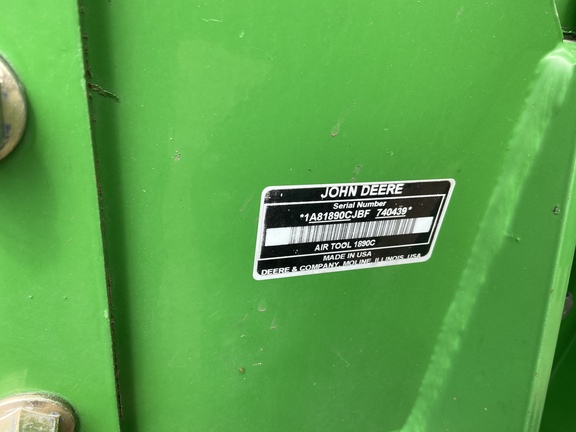 2011 John Deere 1890 Air Seeder