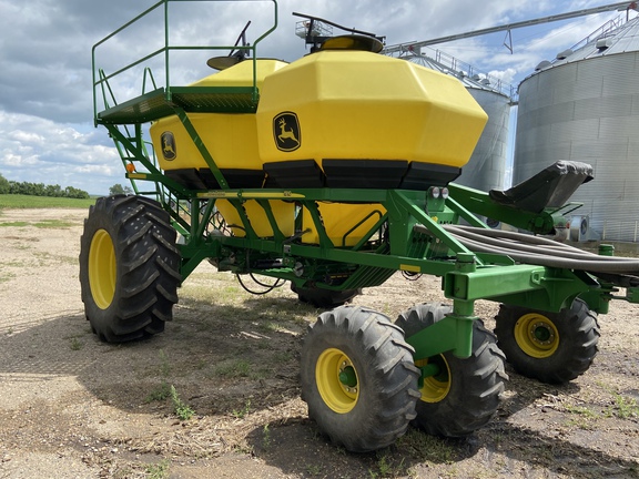 2011 John Deere 1890 Air Seeder