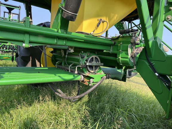 2011 John Deere 1890 Air Seeder
