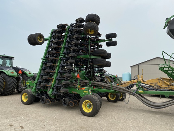 2022 John Deere N560 Air Seeder