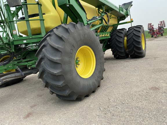 2022 John Deere N560 Air Seeder