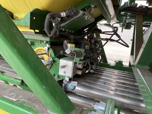 2022 John Deere N560 Air Seeder