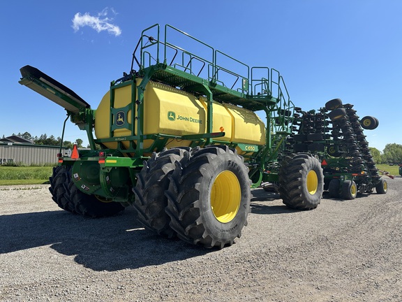 2022 John Deere N560 Air Seeder