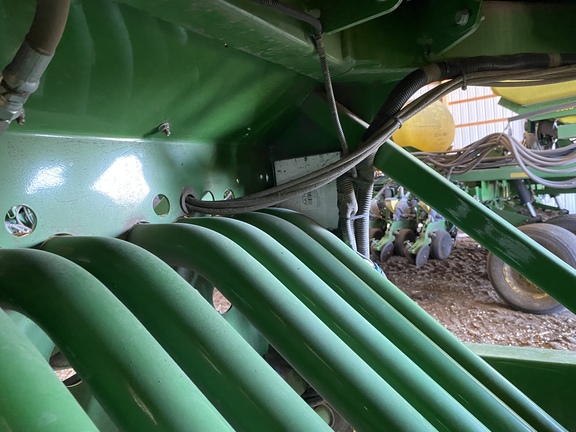 2012 John Deere 1890 Air Seeder