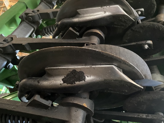 2012 John Deere 1890 Air Seeder