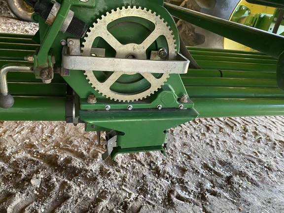 2012 John Deere 1890 Air Seeder