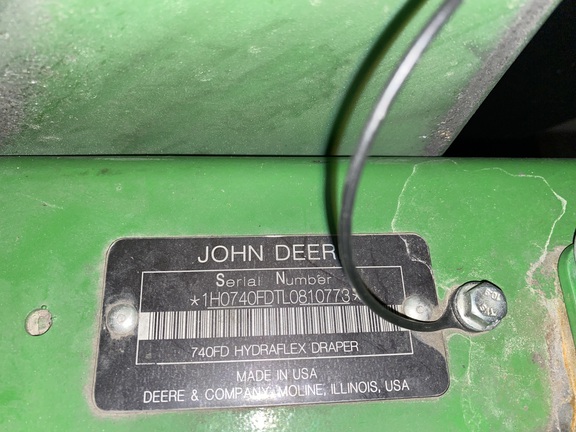 2020 John Deere 740FD Header Combine