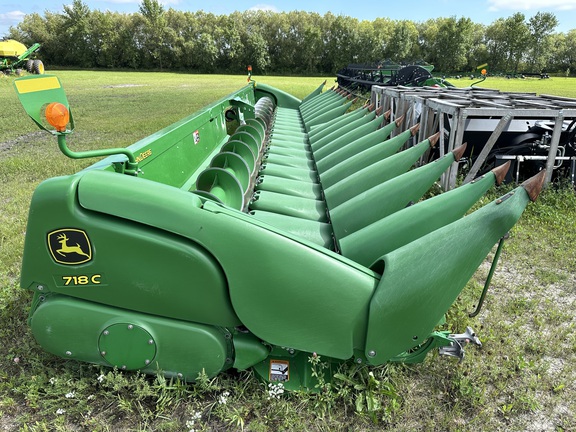 2019 John Deere 718C Header Corn Head