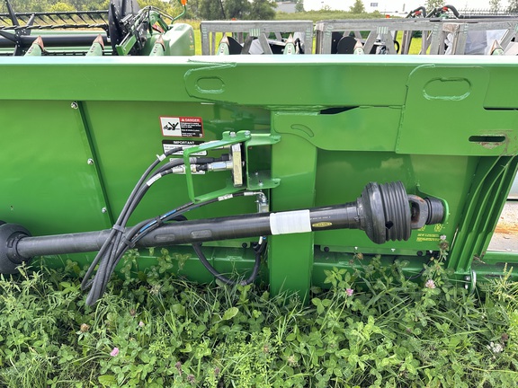 2019 John Deere 718C Header Corn Head