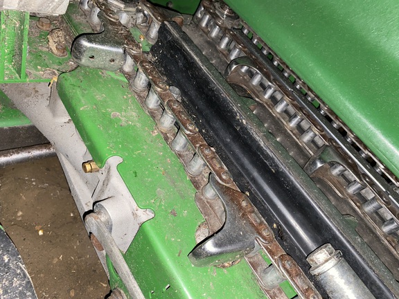 2019 John Deere 718C Header Corn Head