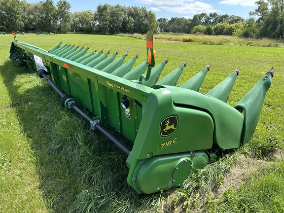 2019 John Deere 718C Header Corn Head