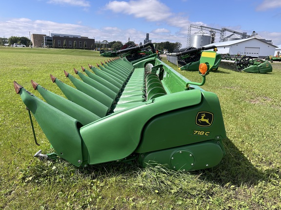 2019 John Deere 718C Header Corn Head