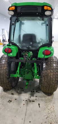 2017 John Deere 3039R Tractor Compact