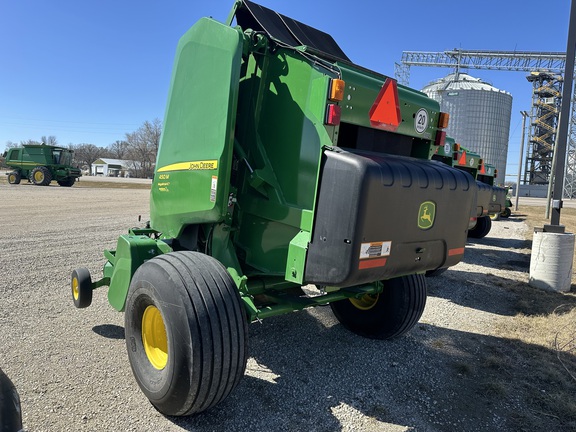 2022 John Deere 450M Precutter Baler/Round