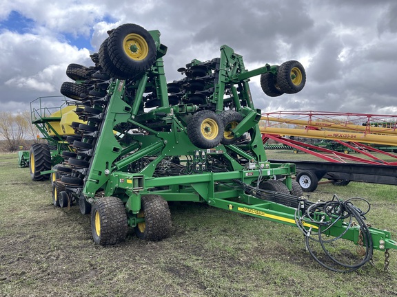 2012 John Deere 1890 Air Seeder